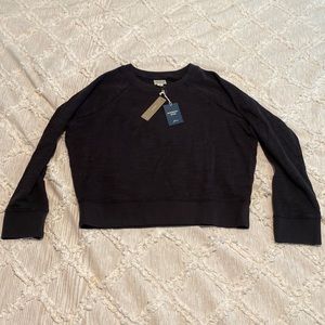 Black New With Tag Jcrew Vintage fleece sweater